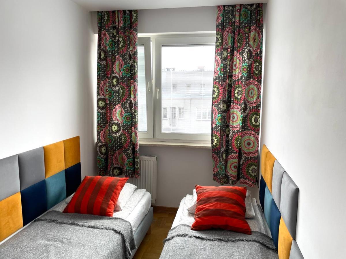 Comewa Apartments Varsovia Exterior foto